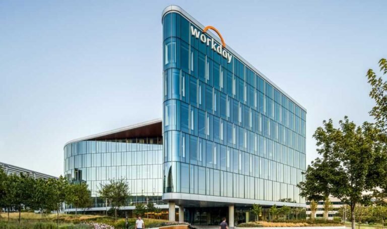 ShinyHunters Strike Again: Workday Breach Sparks Salesforce-Linked Social Engineering Wave