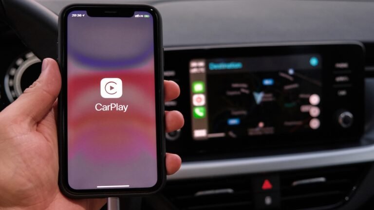 Remote CarPlay Hack Threatens Driver Focus and Privacy